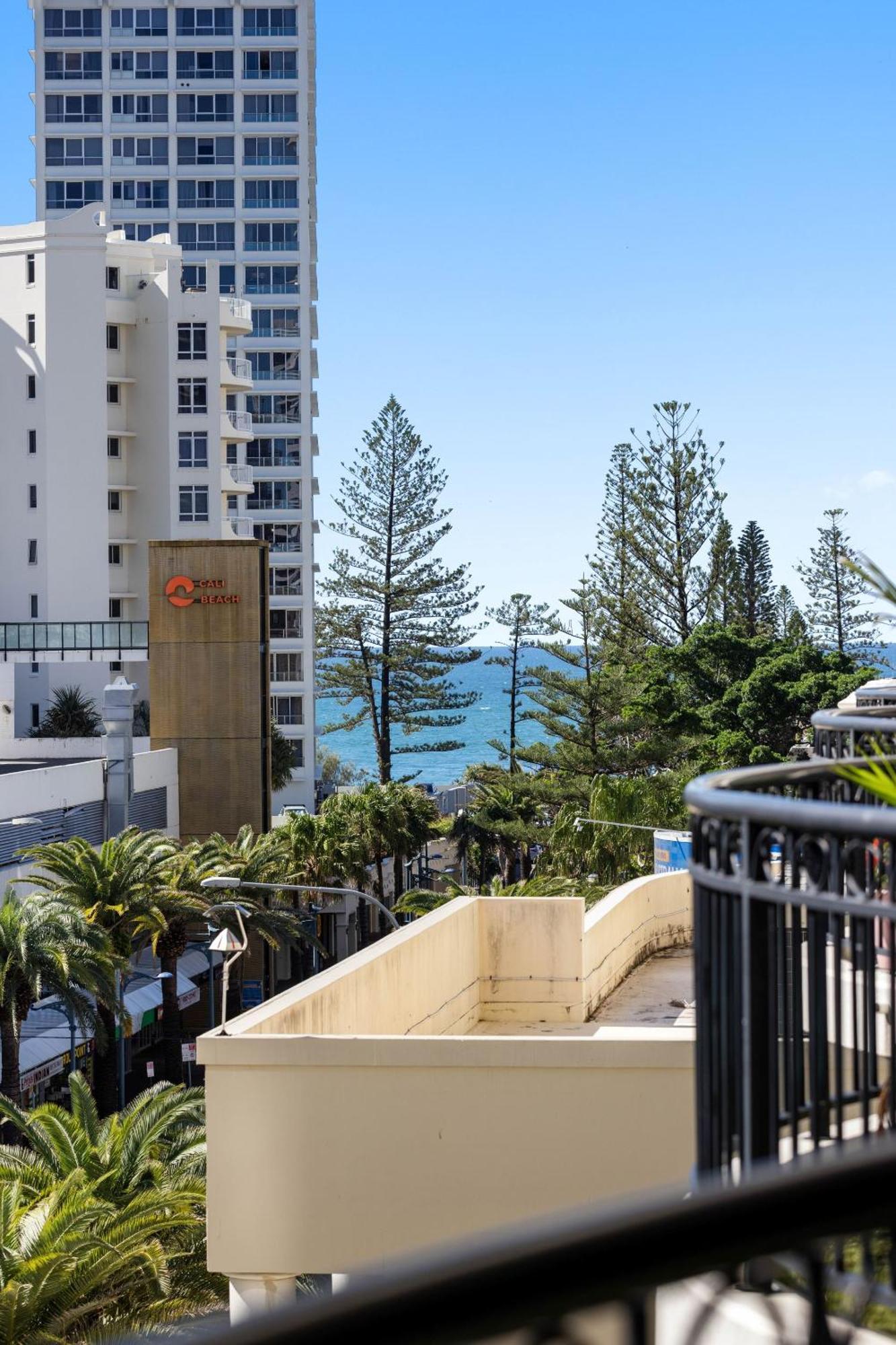 Chevron Renaissance - Private Apartment Gold Coast